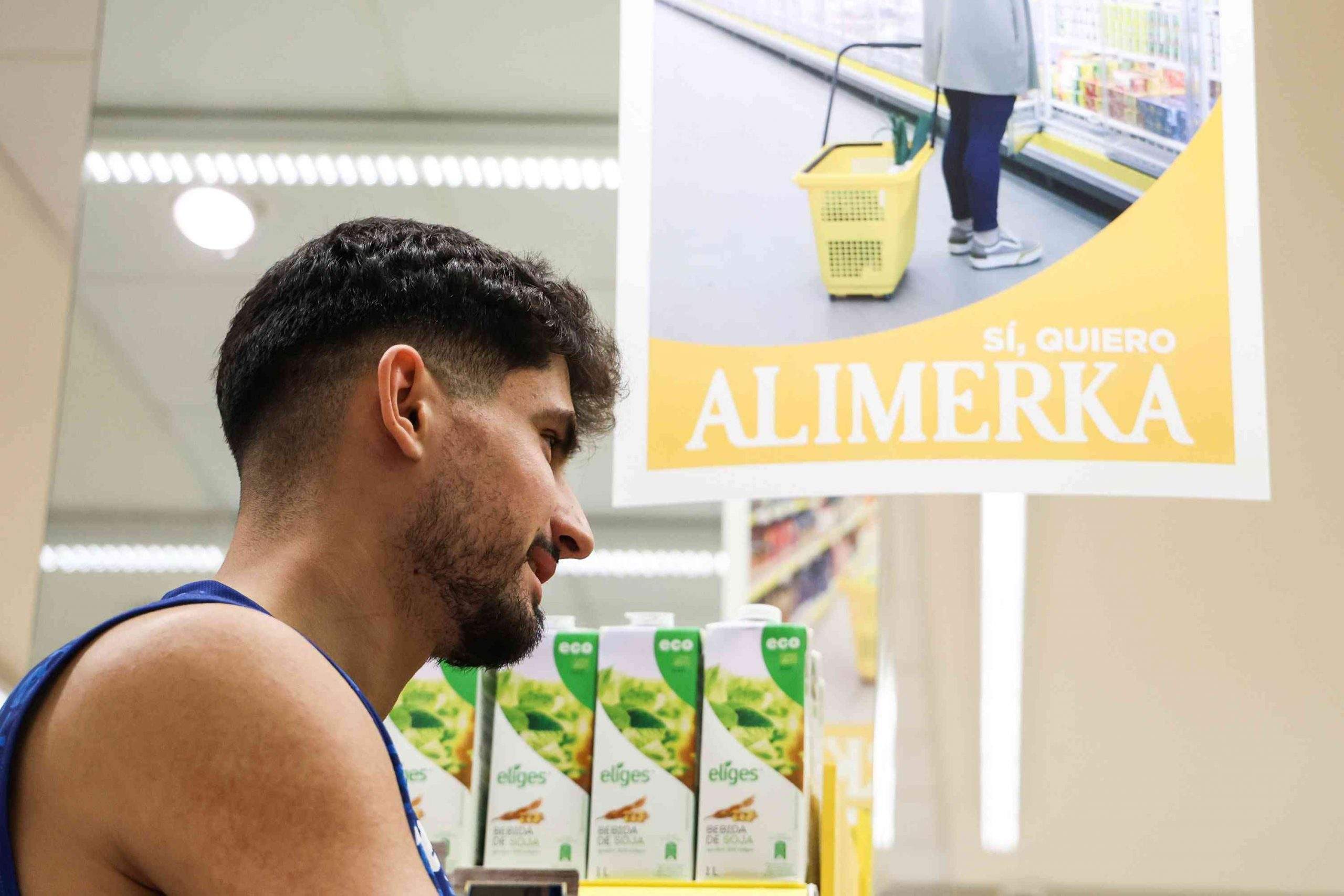 Presentación del Alimerka OCB en el Alimerka de Montecerrao. Fotografía: Julián Rus