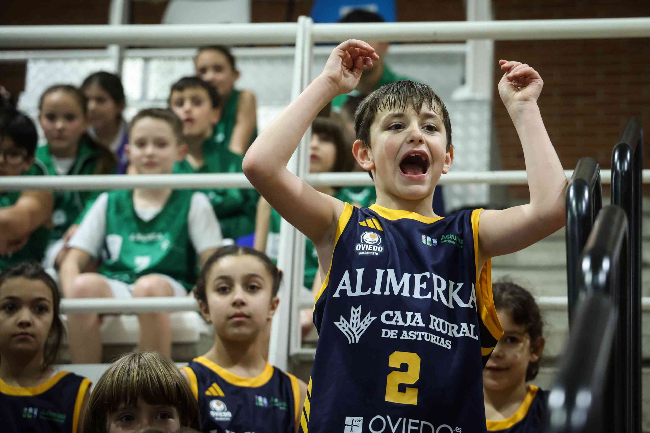 16.12.25 Fotografía de familia del Alimerka OCB. Fotografía: Julián Rus