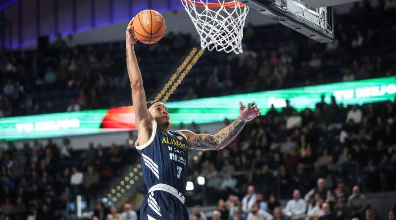 El Alimerka OCB comienza la segunda vuelta visitando a Monbus Obradoiro